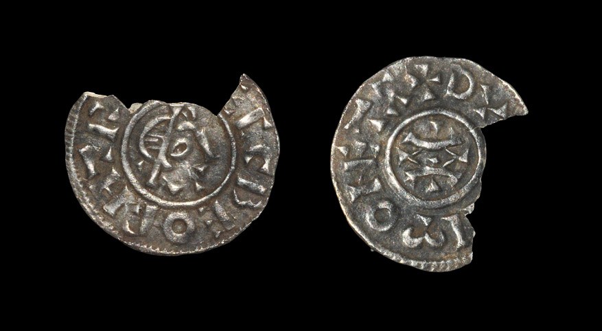 Anglo-Saxon Ecgberht of Wessex - Rochester / Dunun - Portrait Penny 823-828 AD. Obv: profile bust