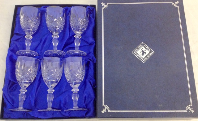 Boxed set of Edinburgh glass wine glasses