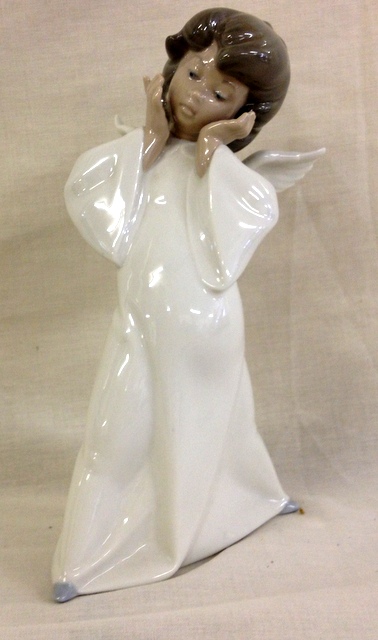 Lladro angel, 25cm height (slightly A/F)
