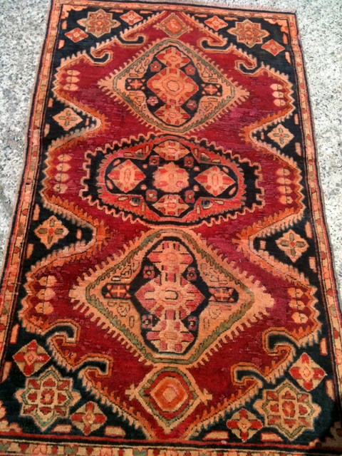 A handmade Persian woolen Ardibel old rug 172 x 97cm