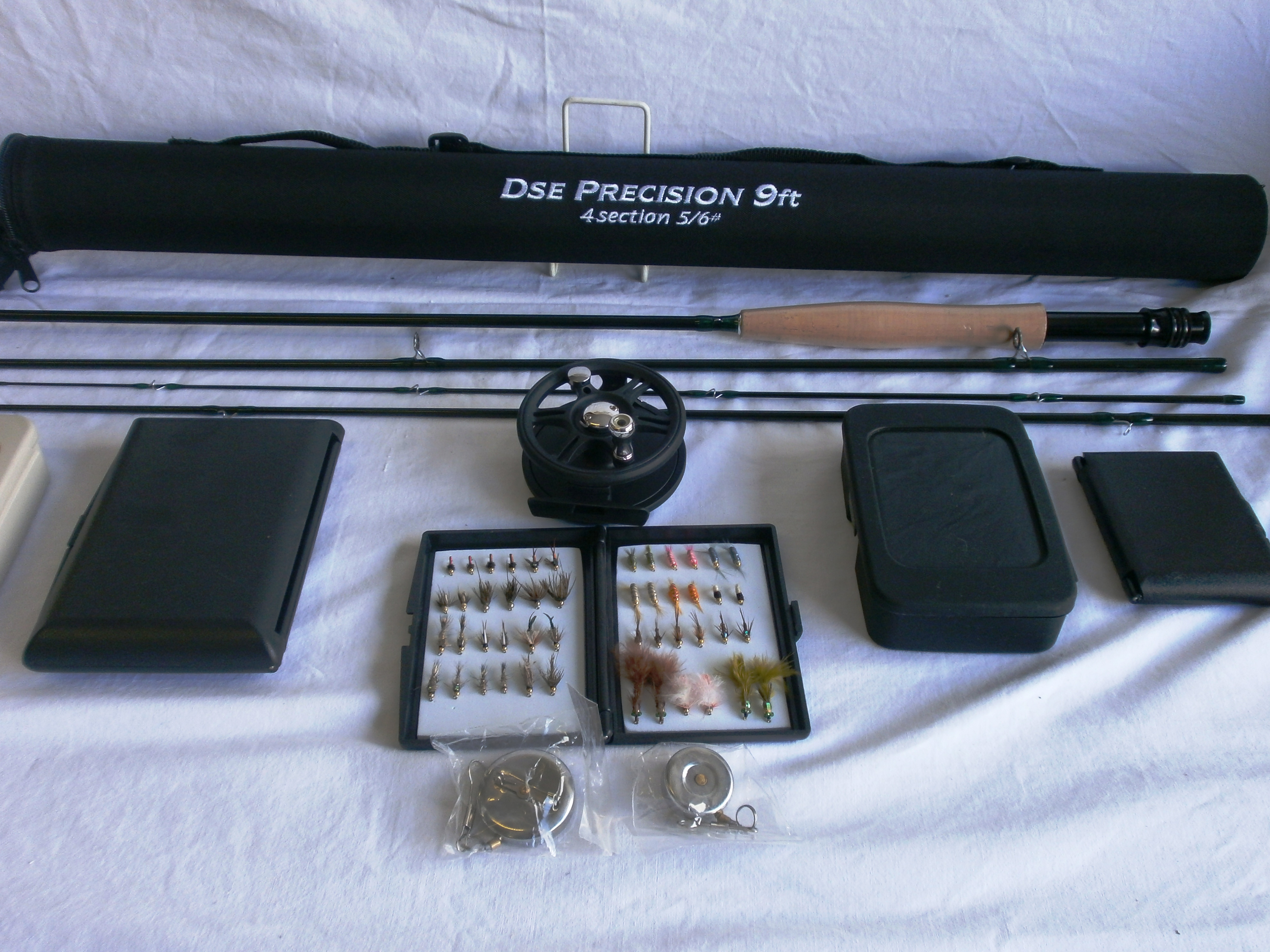 Fly fishing rod, files and accessories