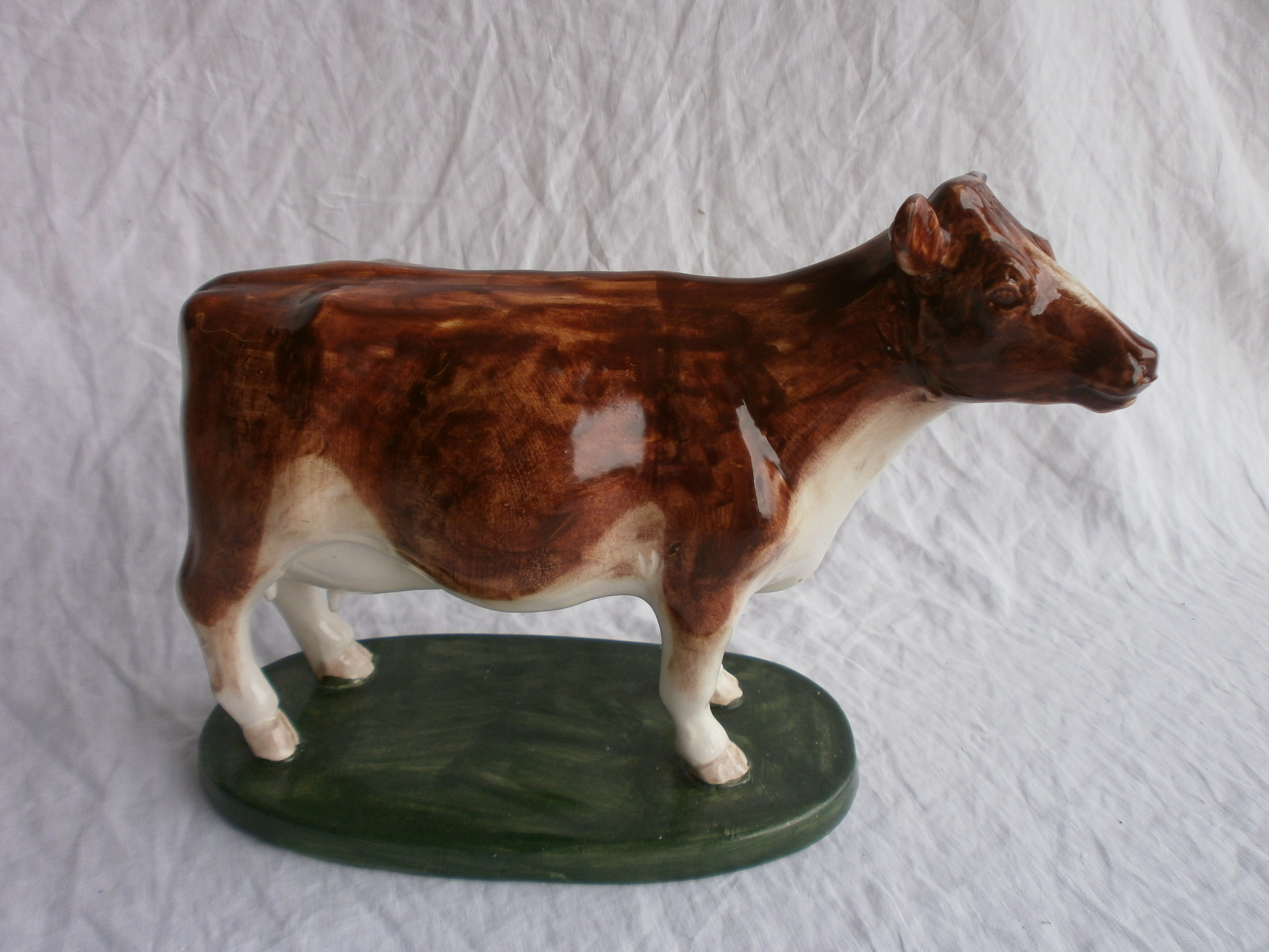 A David Sharp model of a cow made for Bayer