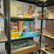 A collection of Sindy items including House, swimming pool, bathroom, bedroom etc