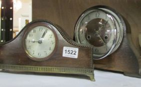 2 mantel clocks