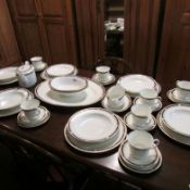 36 pieces of Coaport Windsor pattern china