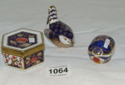 A Royal Crown Derby trinket pot, bird and beetle