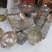 A mixed lot of silver plate including cruet