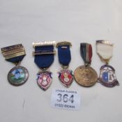 A quantity of enamelled medals including Masonic, bowling and 1911 Grimsby Mayor medal