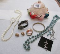 A Korean jewellery box and costume jewellery