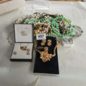 A mixed lot of costume jewellery