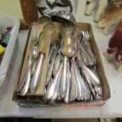 A mixed lot of silver plate cutlery