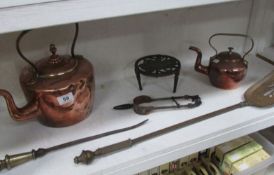 2 copper kettles, a brass coal shovel, trivet, tongs and poker