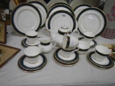 28 pieces of Royal Doulton 'Biltmore' tea and dinnerware