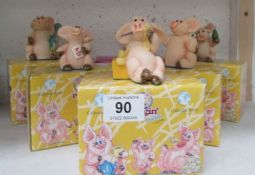 6 boxed 'Piggin' figures including Hooked and Saucy