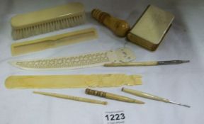 A mixed lot of bone & ivory items including letter openers