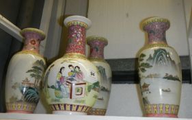 4 Oriental style vases