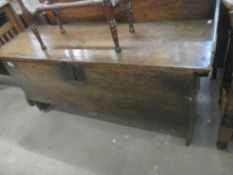 A period oak coffer