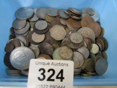 A mixed lot of British coins