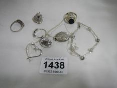 A mixed lot of jewellery including silver