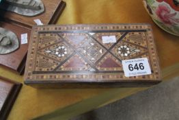 An inlaid trinket box