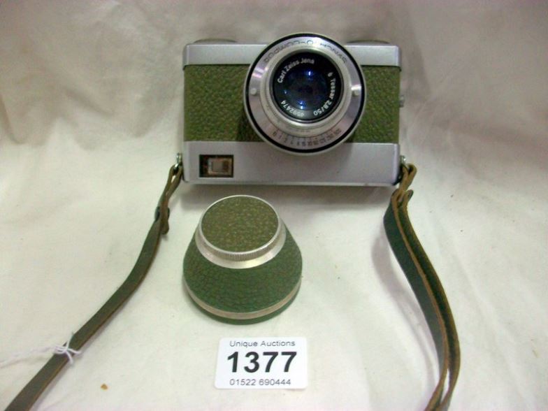 A Werra olive camera with Carl Zeiss Jena Tessar 2.8/50 lens