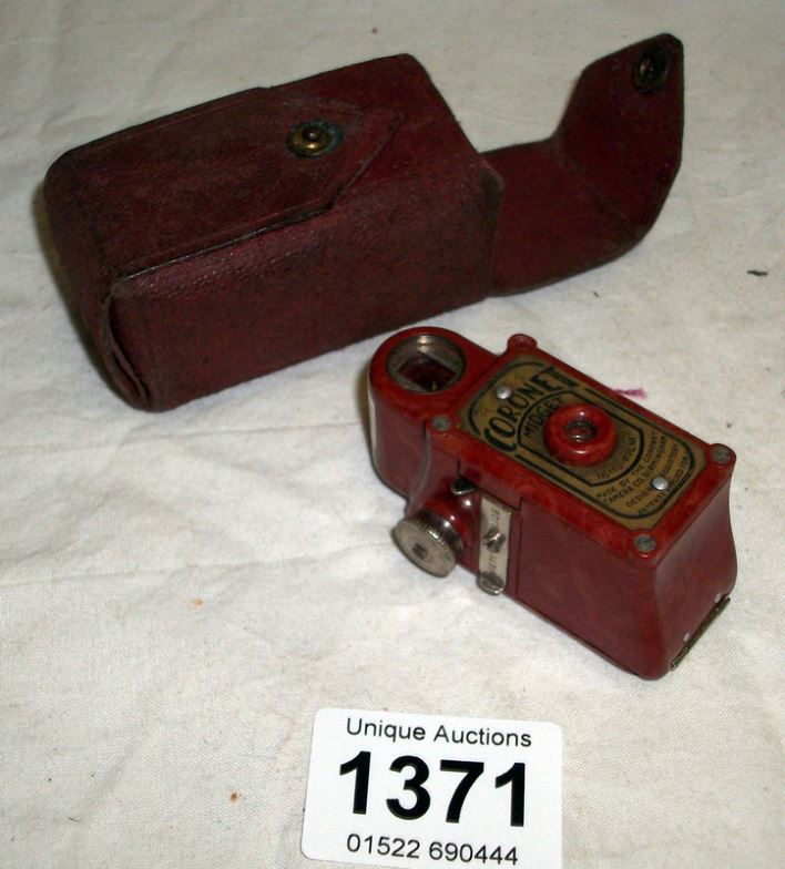 A Coronet Midget camera