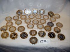 35 limited edition USA casino dollar tokens (centres silver but not sure about rims)