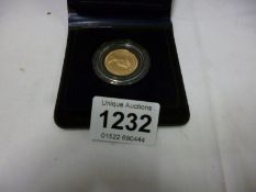 A cased 1979 gold sovereign