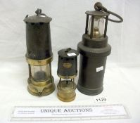 3 Miner's lamps