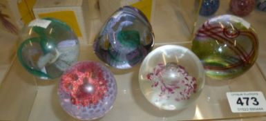 5 Caithness paperweights including 'Lacemaker' and 'Pebble'