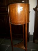 A Victorian inlaid circular pot stand (liner a/f)