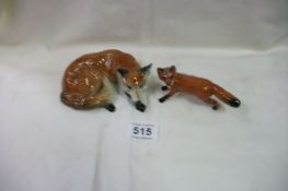 A Beswick fox and a Studio Art fox