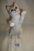 A Beswick cat on hind legs, No.1883