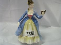 A Royal Doulton figurine, leading lady