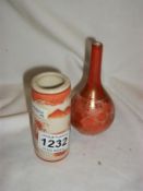 2 small Chinese vases