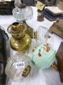 4 oil lamp fonts (1 a/f) and an oil lamp base