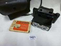 A Coronet 3D bakelite viewer