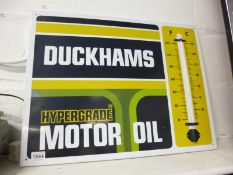 A Duckham's thermometer sign
