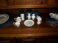 A quantity of Aynsley china