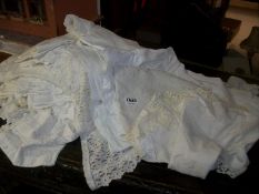 A mixed lot of old linen