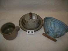 A Lowerdown pottery butter dish and mug attributed to David Leach and a Carlos-Van-Reigeburg-