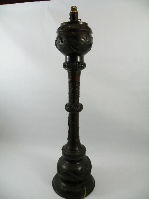 Highly decorative Japanese Meiji period cast bronze pedestal, later converted to electric lamp  -