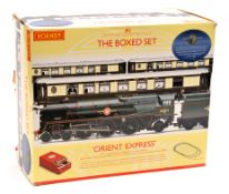 A Hornby OO scale Orient Express Boxed Set The famous Venice Simplon Orient Express in a highly