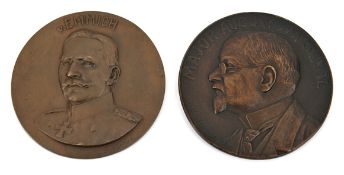 2 large German medallions. One 9.2cm in bronze with profile portrait of Major August von Parceval