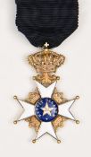 Sweden: Order of the North Star, Knight’s breast badge in gold and enamels, “V” of lower arm