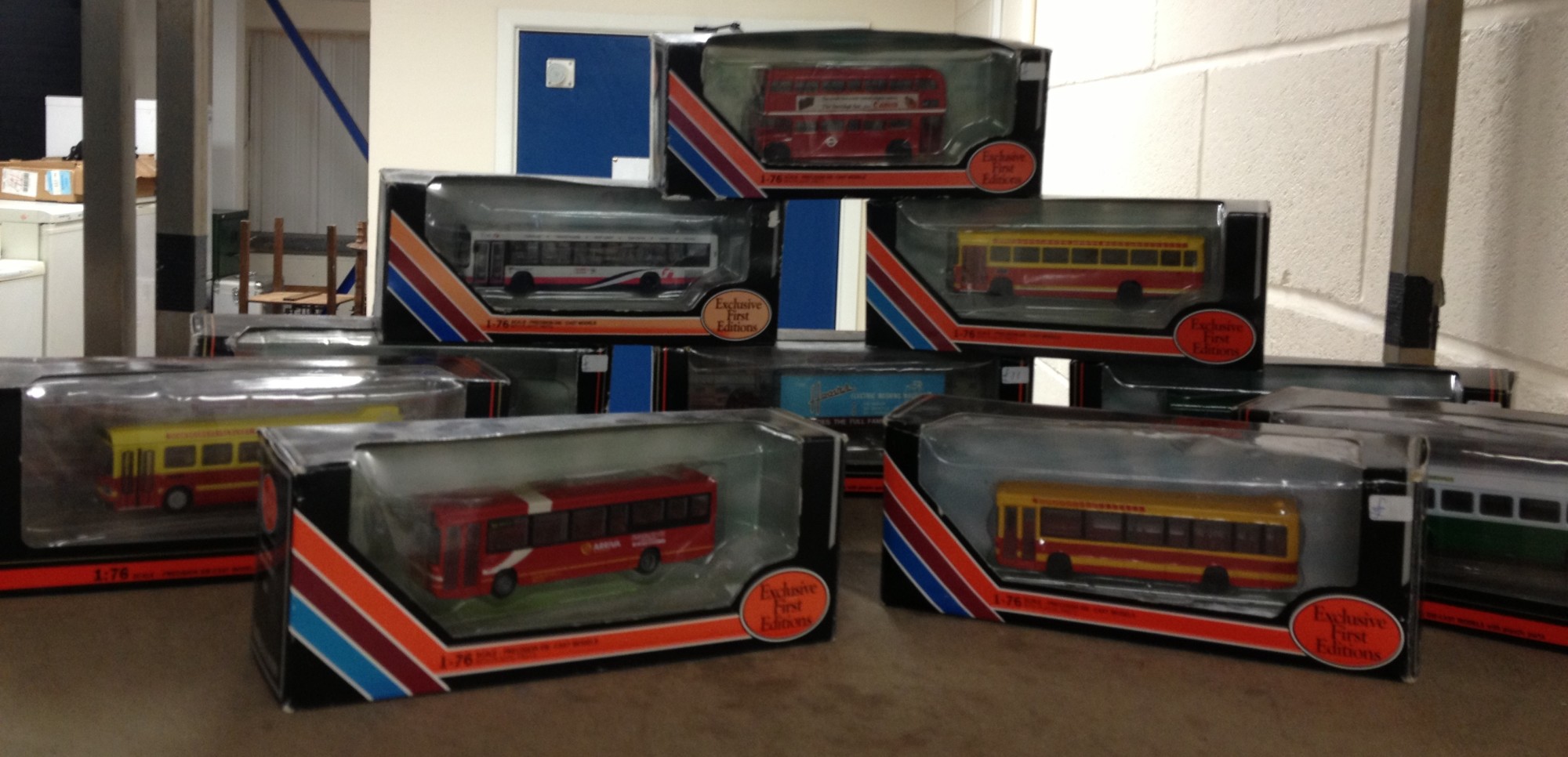 QTY of Boxed Model Buses