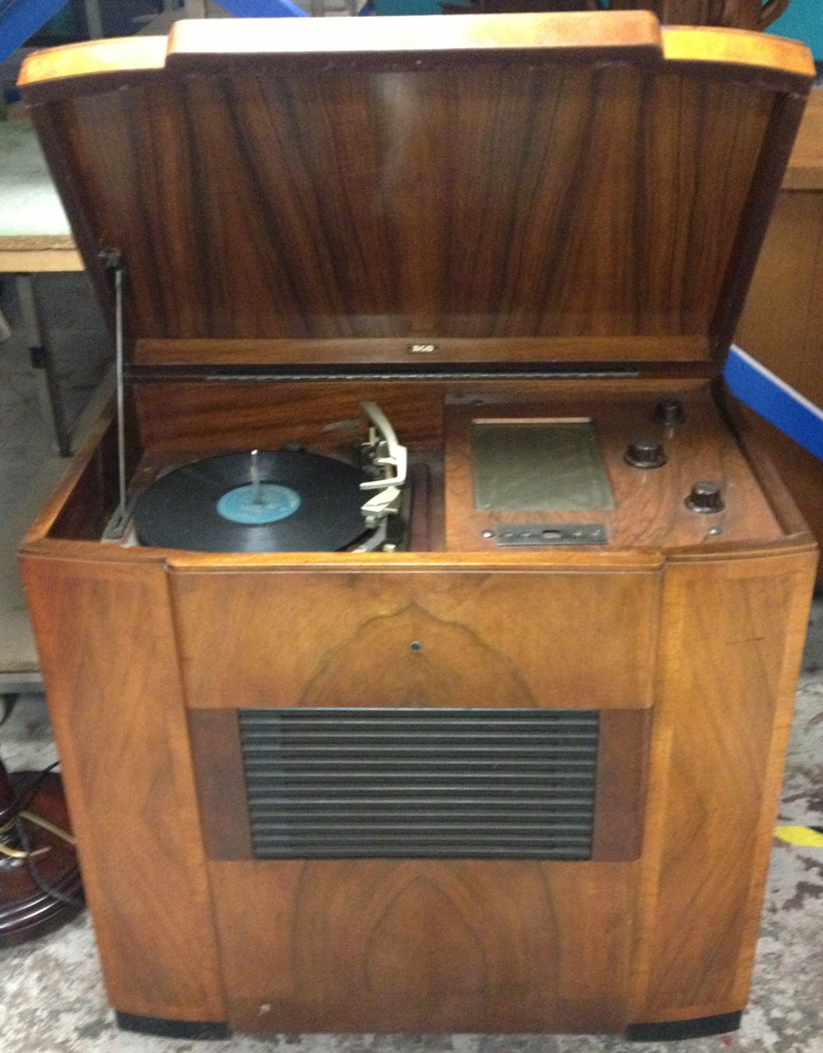 Cased RGD Gramophone with Garrard Deck