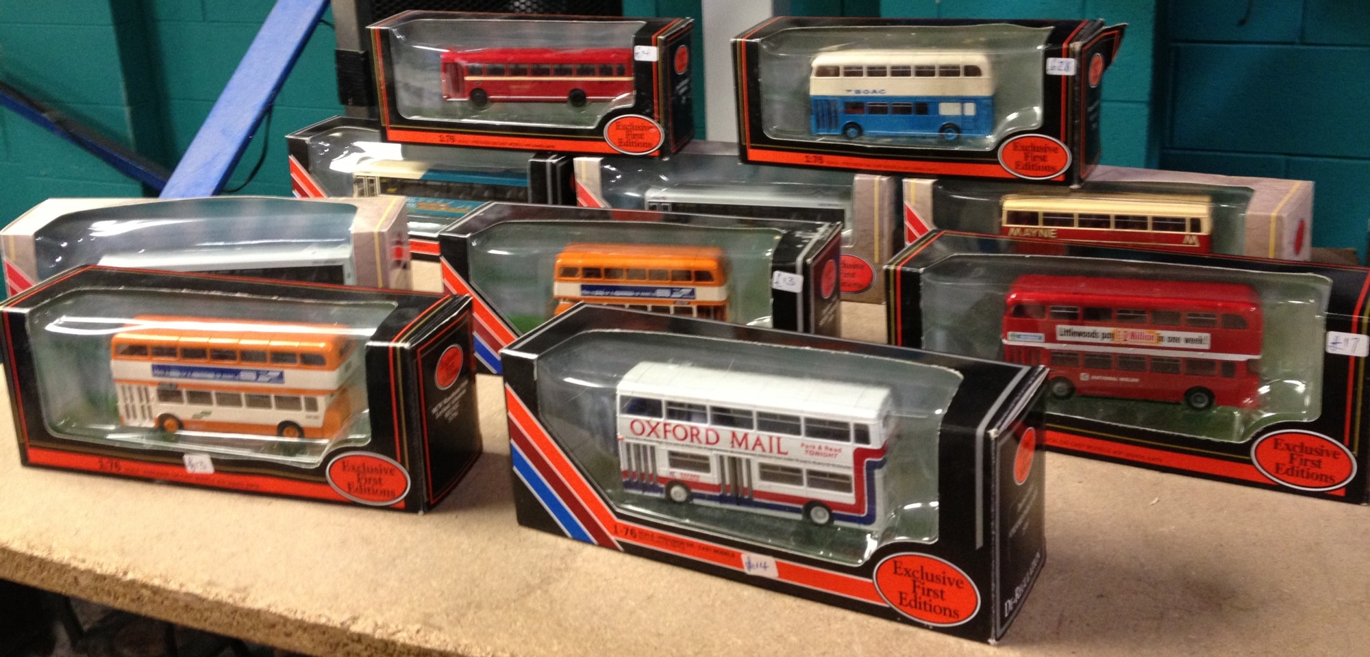 QTY of Boxed Model Buses