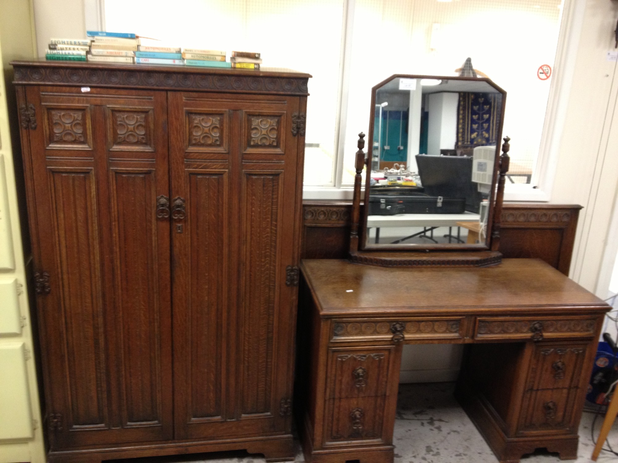 Carved oak linen fold 3 piece bedroom suite