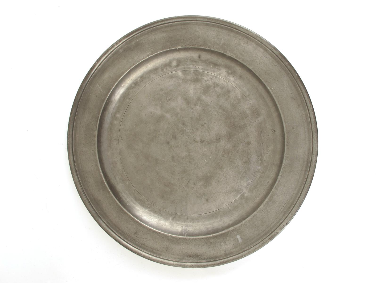 An 18th century pewter charger, with a single rim, by Robert Salder, London & Newcastle, c.1750,